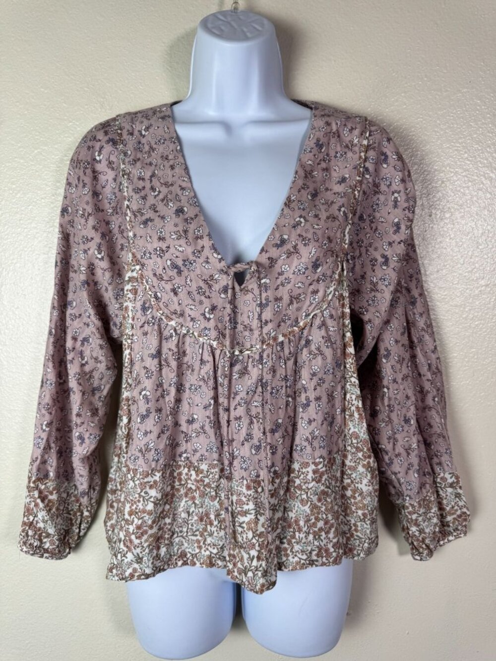 Lucky Brand Boho Floral Long Sleeve Peasant Top Size Small Blossom whimsical